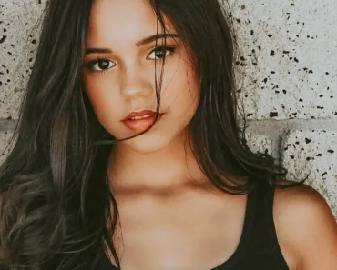 Jenna Ortega Bio – Age, Net Worth, Income & Career Highlights