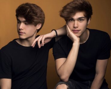 The Stokes Twins Bio – Age, Net Worth, Income & Success Story